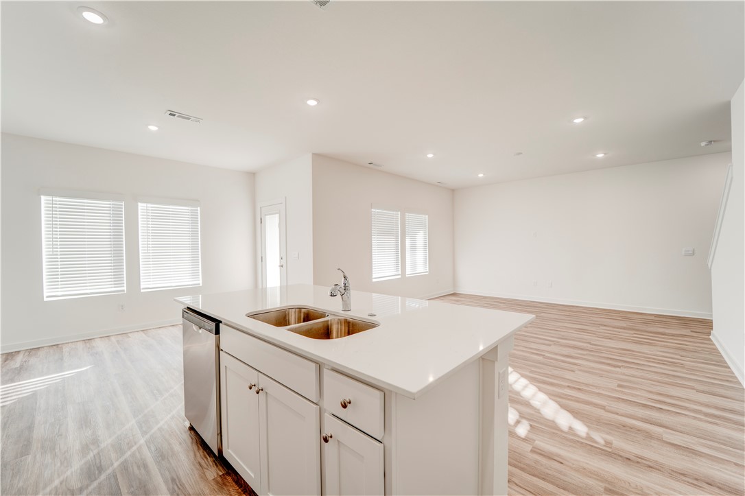 The Element, Phase 5 - Residential Lease