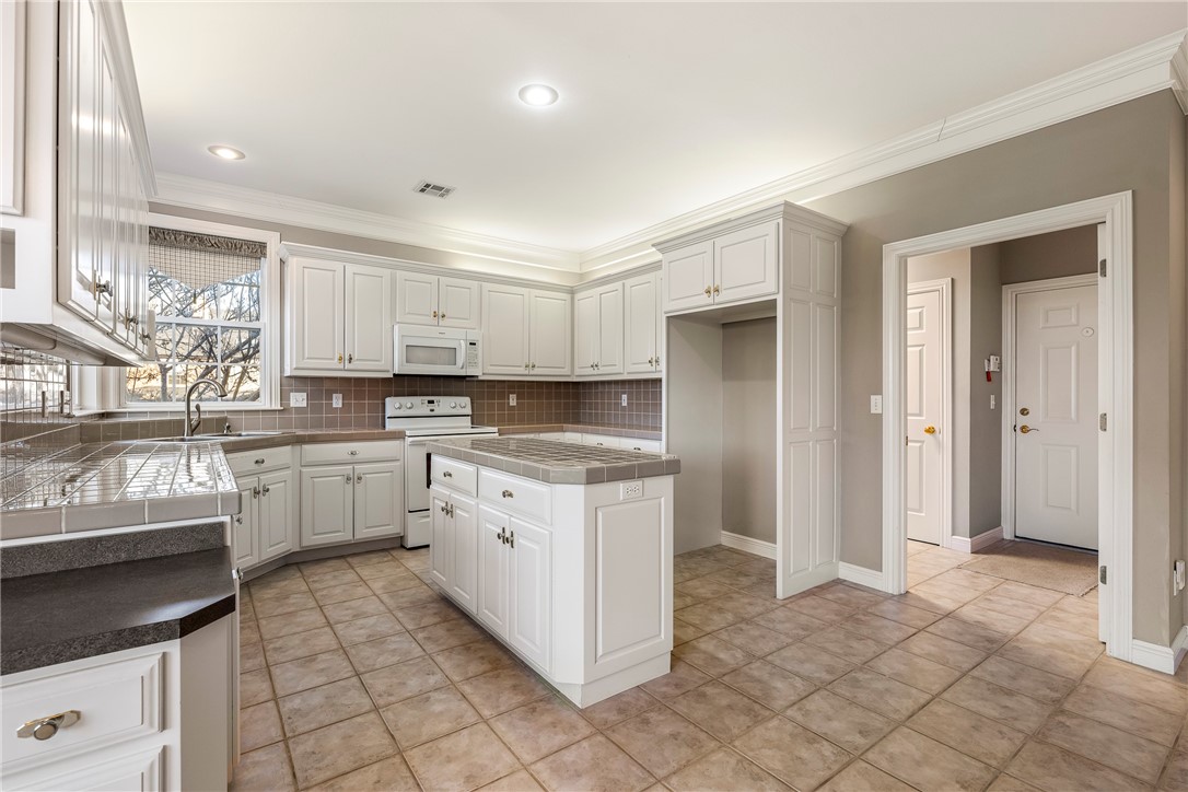 Stonehenge Ph I Bentonville - Residential