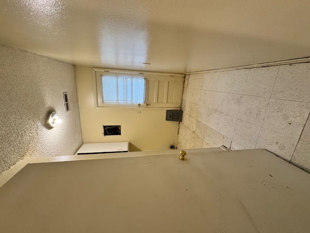 American Sub - Residential Lease