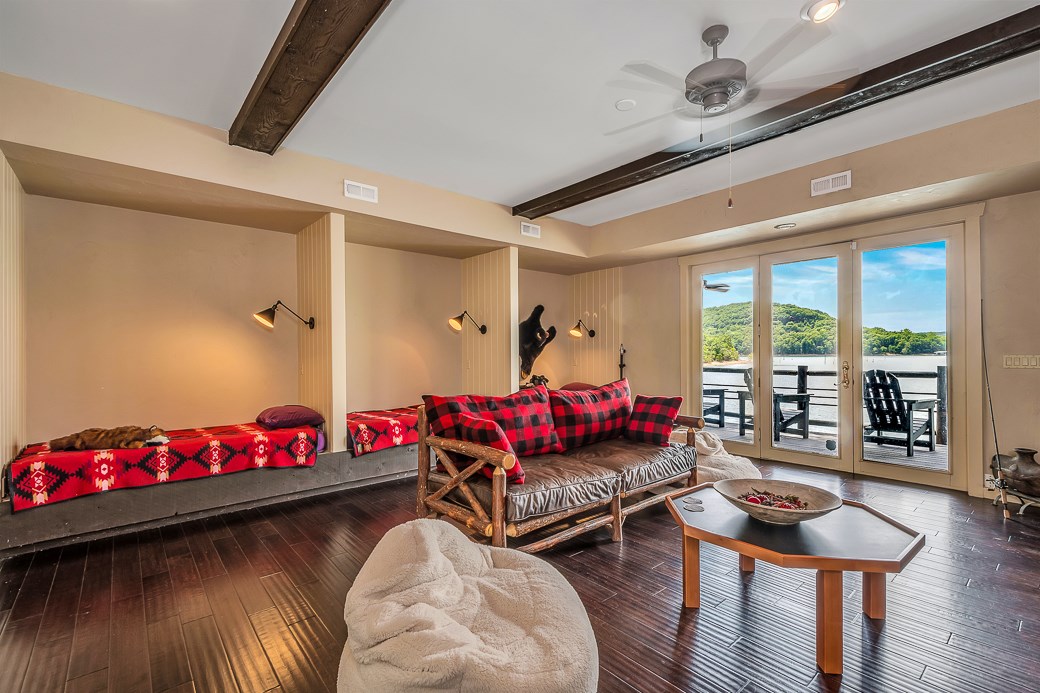 Bluff Shores - Residential