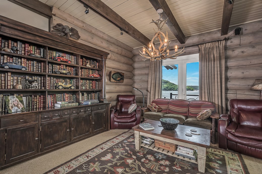 Bluff Shores - Residential