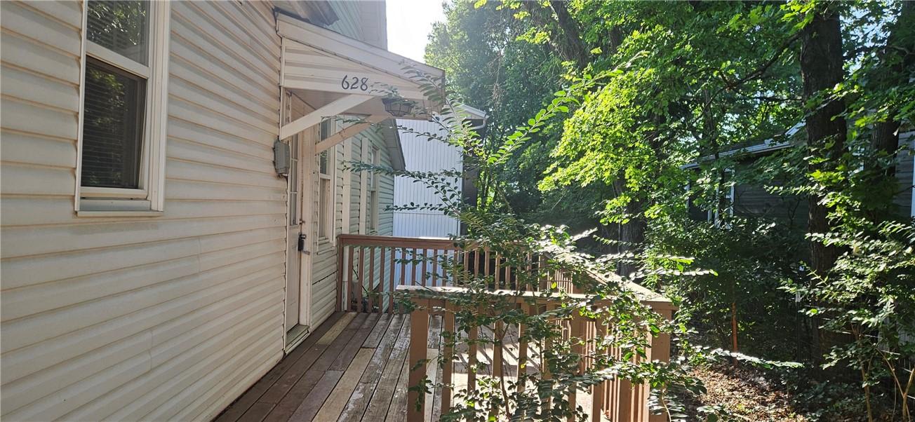 Archais-Bushnell - Residential Lease
