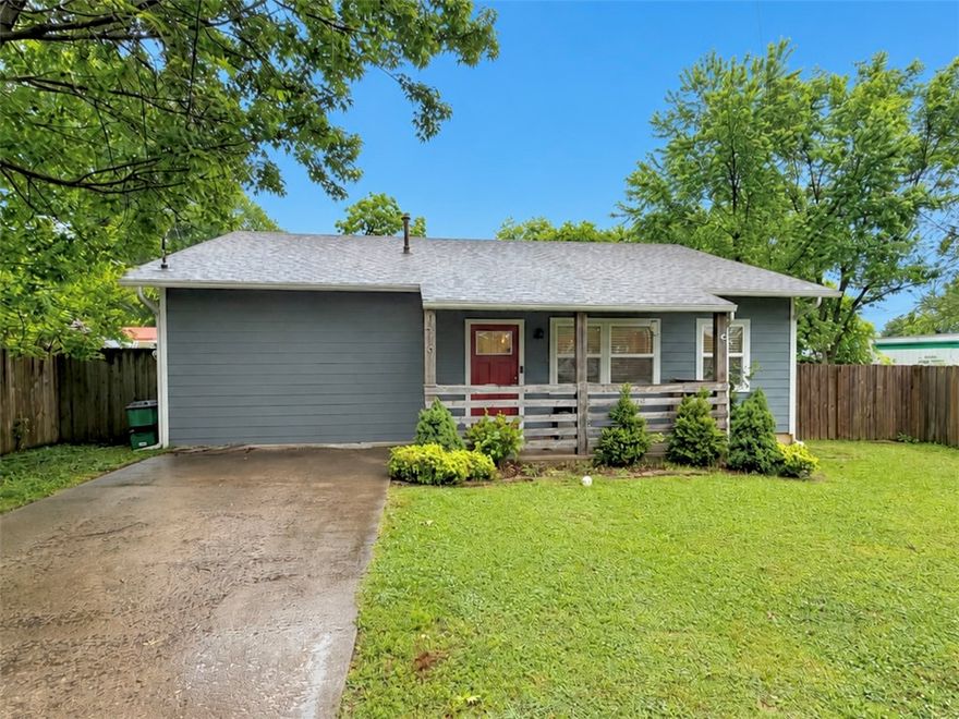 Charming 3 bedroom, 2 bathroom home offering approximately 1,550 square feet in a convenient Fayetteville location! Inside you’ll find a functional layout with comfortable living spaces, spacious bedrooms, and great natural light throughout. The home offers a welcoming feel with plenty of room for everyday living, entertaining, or investment potential. Located just minutes from the University of Arkansas, downtown Fayetteville, shopping, dining, and the Razorback Greenway. Enjoy being close to Walker Park, where exciting new improvements are underway including upgraded trails, expanded recreation areas, pickleball courts, playgrounds, and community gathering spaces. Whether you're looking for a primary residence, game day property, or rental opportunity, this home combines location, convenience, and accessibility to some of Fayetteville’s most popular amenities.