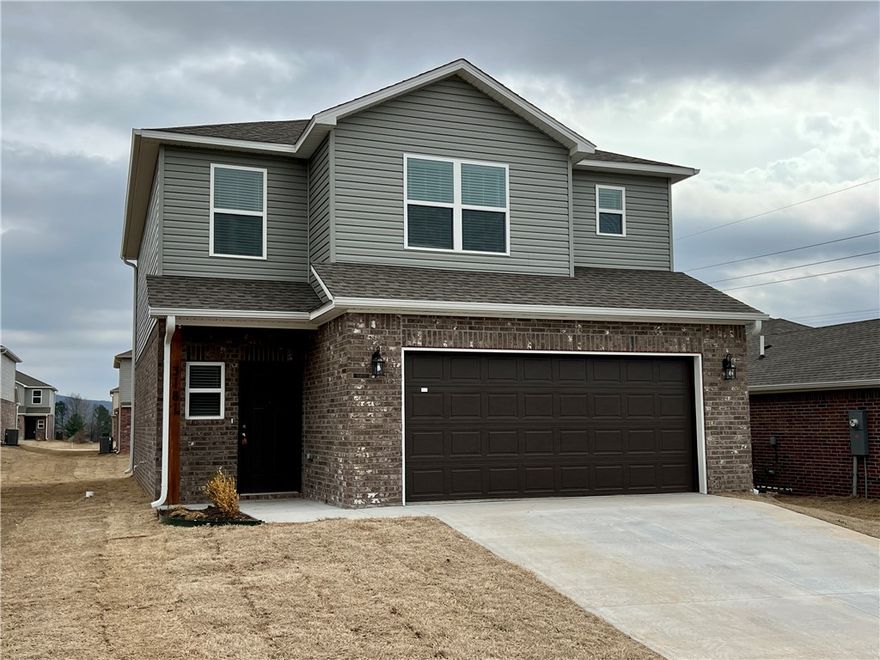 Great home in Prairie View Sub. Home features 3 bedrooms, 2.5 bathrooms, 2 car garage, vinyl wood floor throughout, nice sized living room downstairs, large loft upstairs that could be used as second living room, and a back patio for entertaining/grilling. Fridge included.