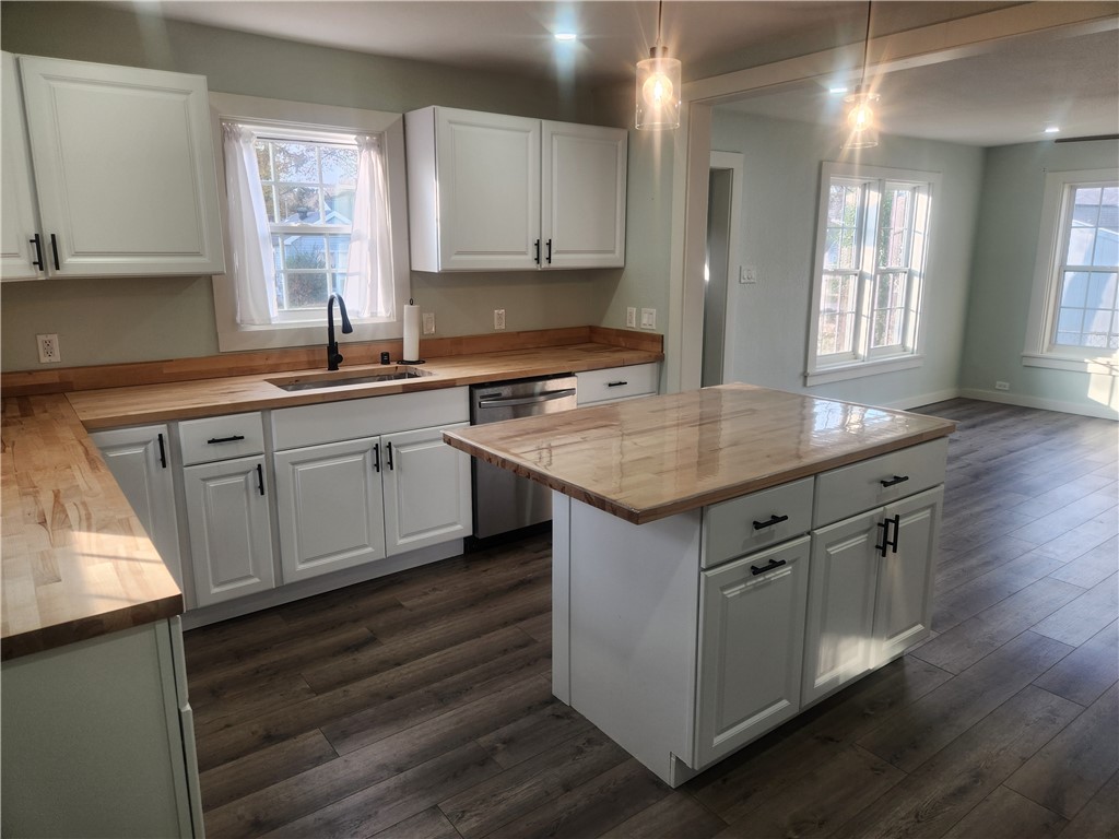 Hayes second addition - Residential Lease