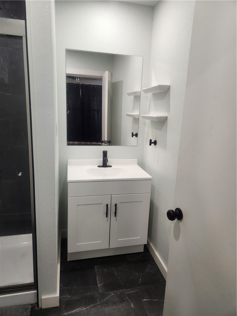 Hayes second addition - Residential Lease