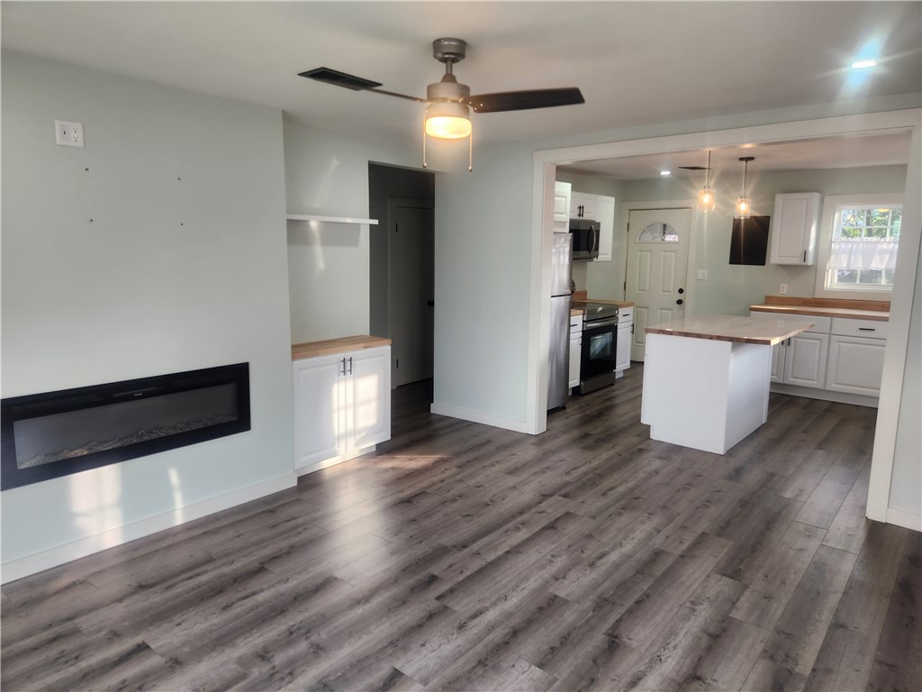 Hayes second addition - Residential Lease