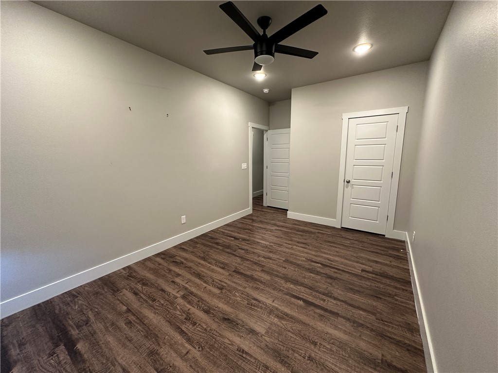 Riverside At Shady Grove - Residential