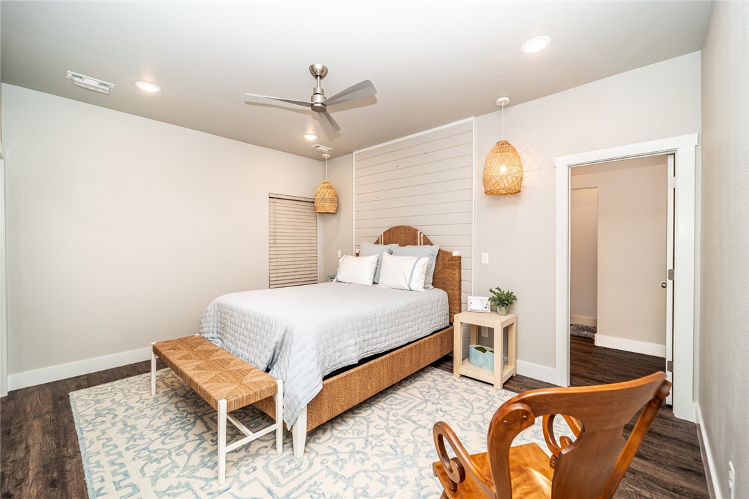 Riverside At Shady Grove - Residential