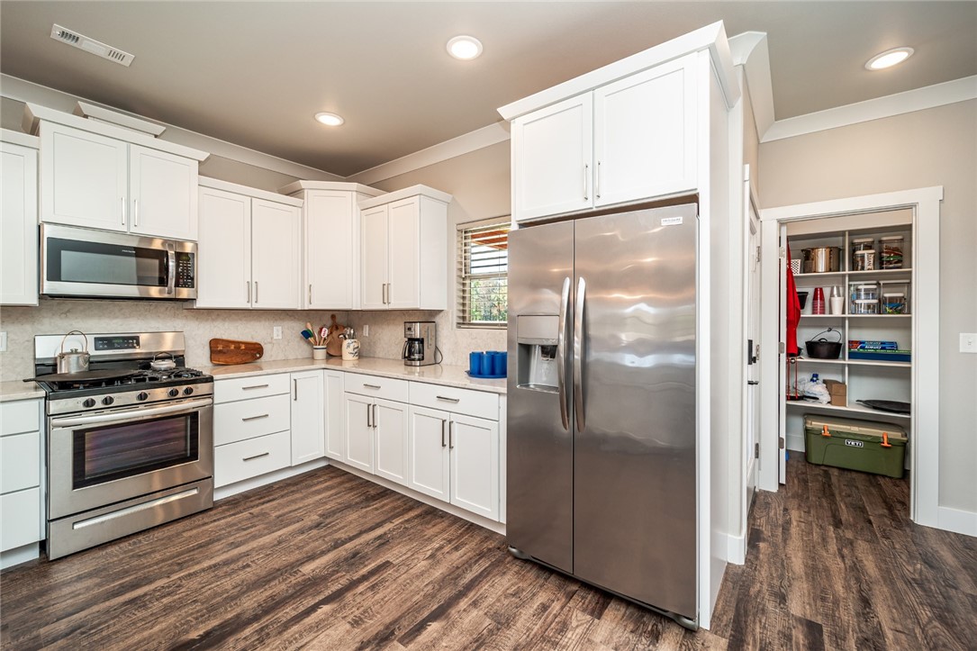 Riverside At Shady Grove - Residential