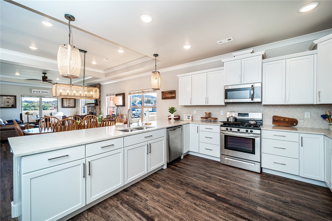 Riverside At Shady Grove - Residential
