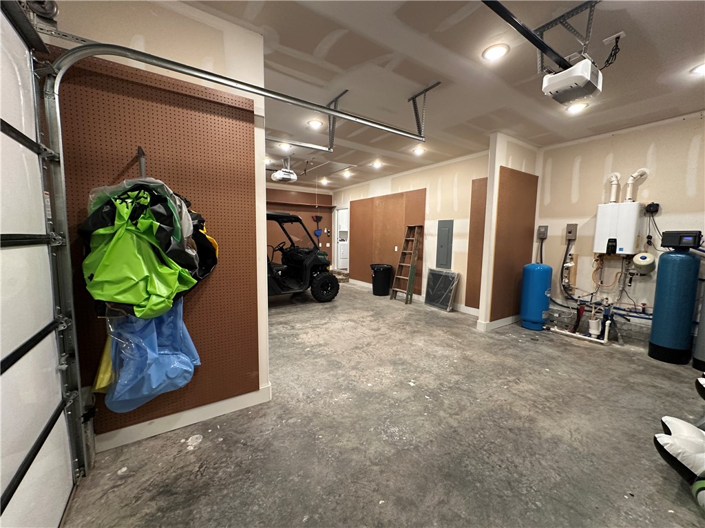 Riverside At Shady Grove - Residential