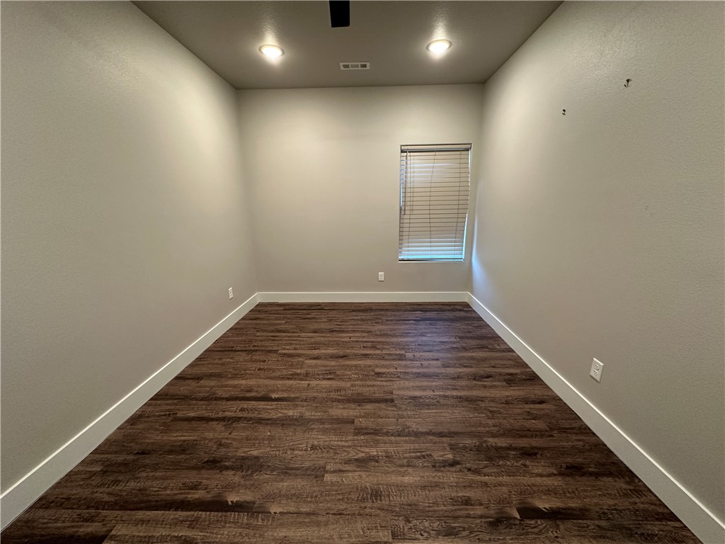 Riverside At Shady Grove - Residential