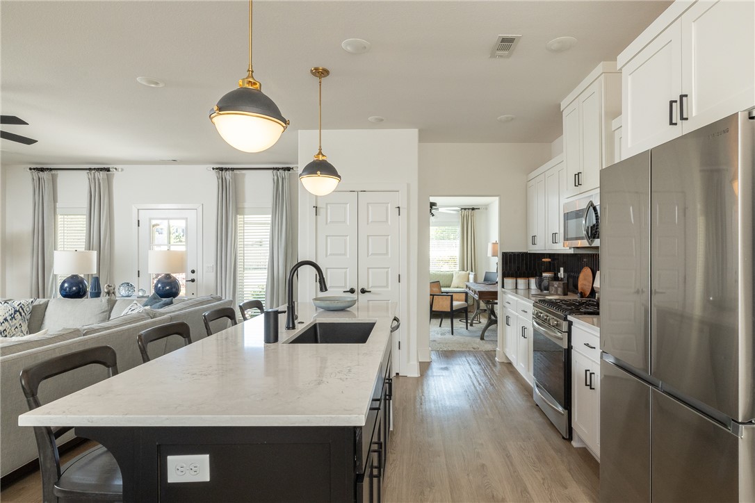 Woodridge Sub Ph III & IV - Residential