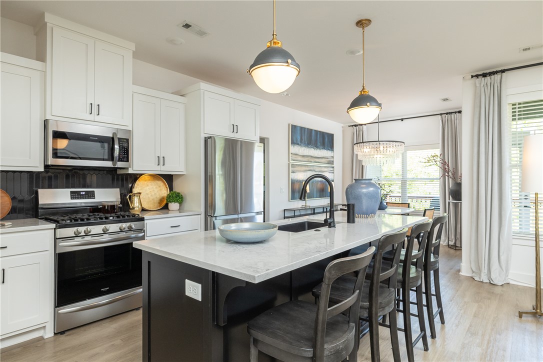 Woodridge Sub Ph III & IV - Residential