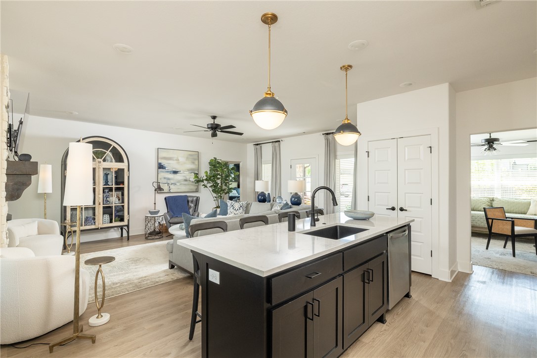 Woodridge Sub Ph III & IV - Residential