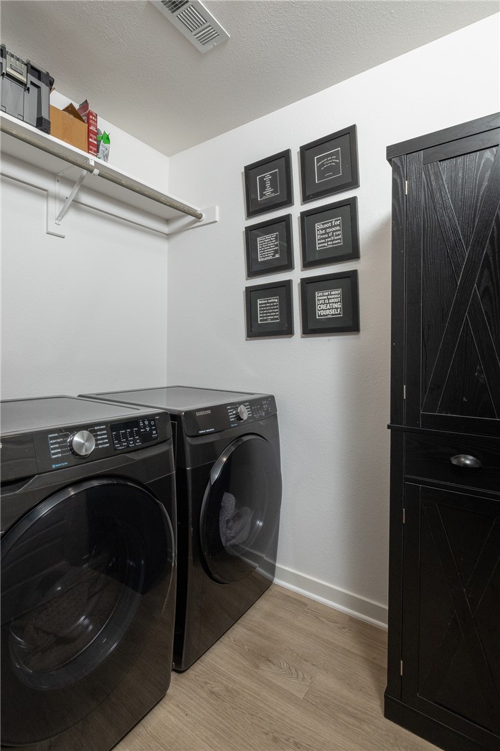 Woodridge Sub Ph III & IV - Residential