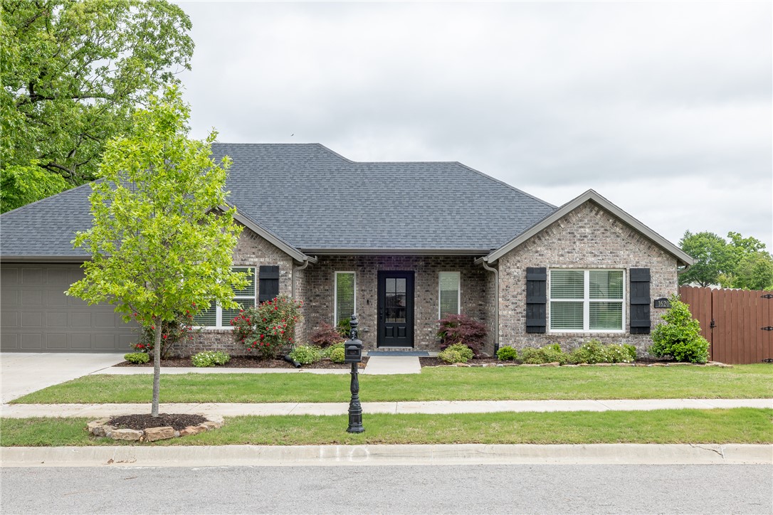 Woodridge Sub Ph III & IV - Residential