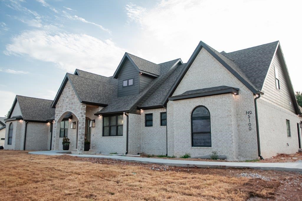 Haxton Estates Rogers - Residential