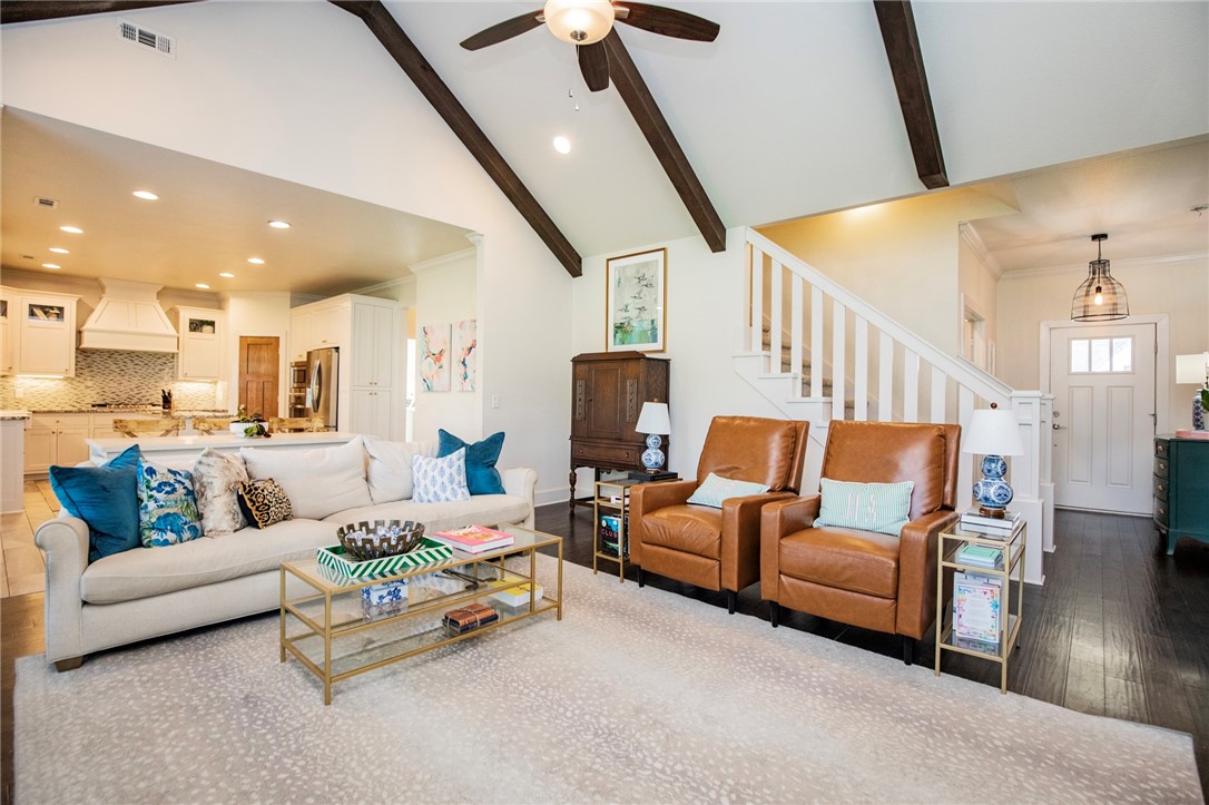 Hyde Park Cave Spgs - Residential