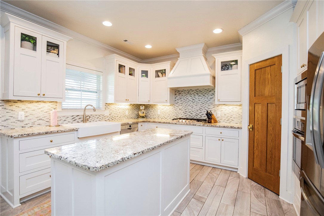 Hyde Park Cave Spgs - Residential