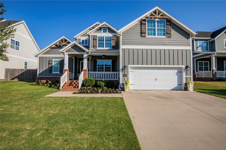 Adorable 4 bdrm, 3 bath home in Hyde Park that is move-in ready! Meticulously cared for, this home
features the master suite and a 2nd bdrm/office w/ full bath down, 2 additional bedrooms w/ full bath
upstairs. The kitchen and living room are open and provide the perfect space for everyday life or
entertaining. Enjoy relaxing or playing in the upstairs bonus or outside in the spacious, covered patio &
backyard. This very popular neighborhood offers a pool, playground, and Bentonville Schools. The perfect house to call home!