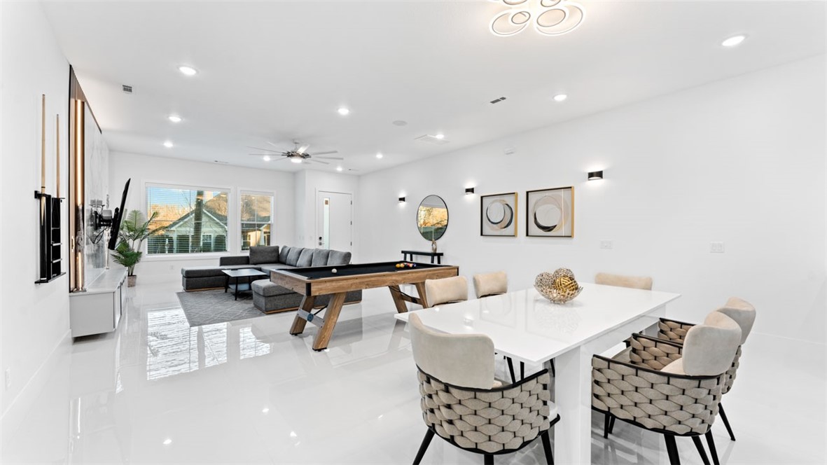 W A Burks - Residential