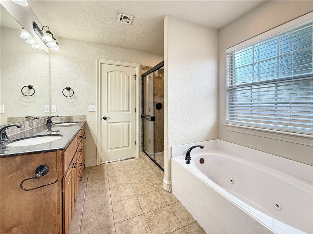 Laurynwood Estates - Residential