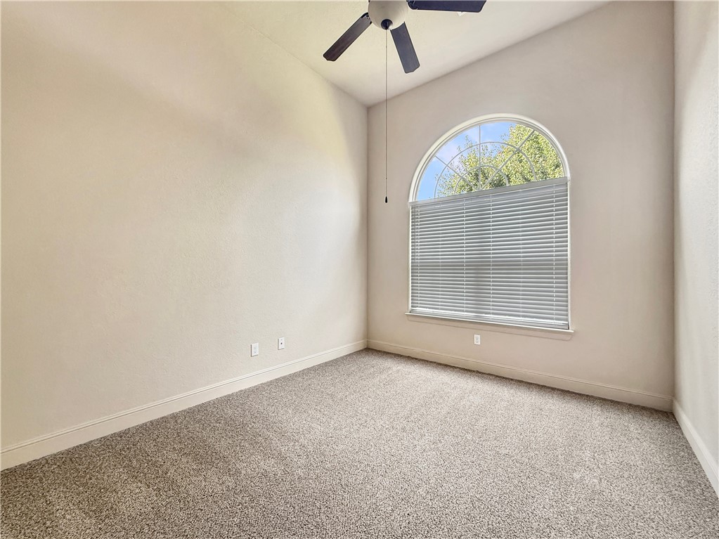 Laurynwood Estates - Residential