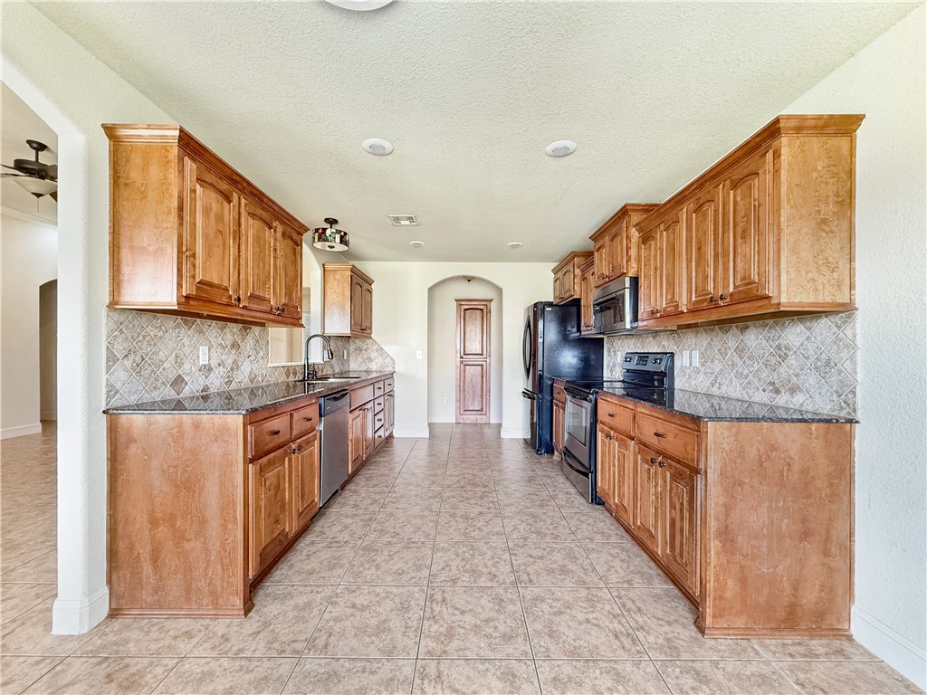 Laurynwood Estates - Residential
