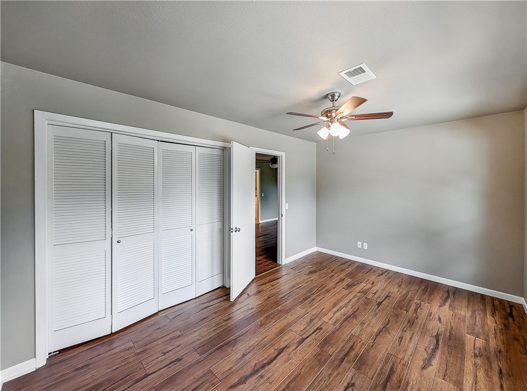 Townhouse Tct 3 A/K/A Drake Court Bvv - Residential