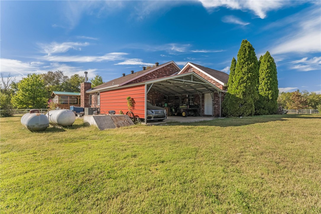 33-19-33-RURAL - Residential