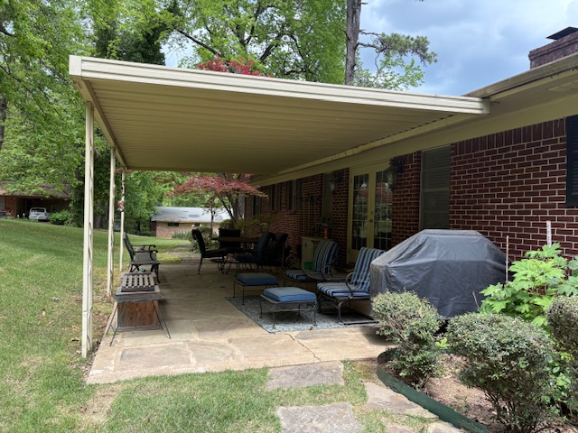 Pine Crest Hill - Residential