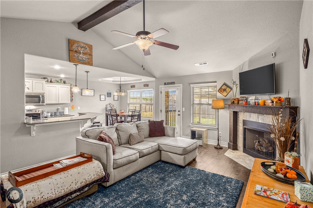 Oakleaf Manor - Residential
