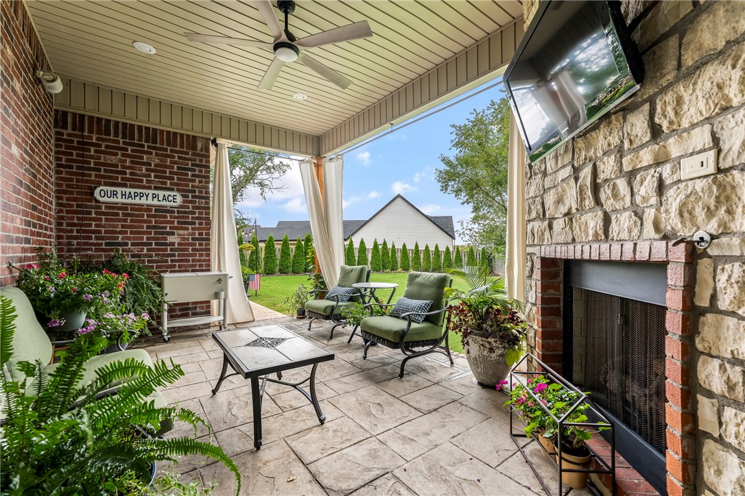 Peaks Ph Iii, The Rogers - Residential