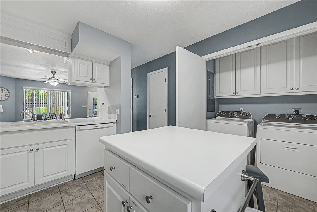 Unit 10 Holiday Island - Residential