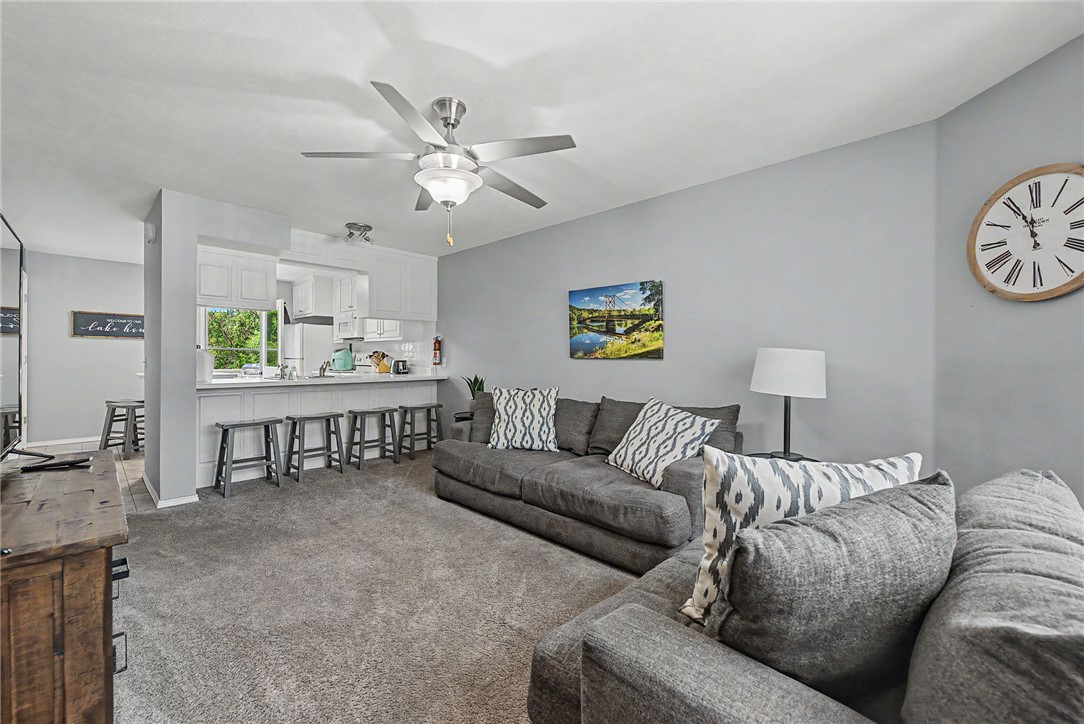 Unit 10 Holiday Island - Residential