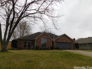 Beautiful, well maintained home with split floor plan. Split floor plan with oversized master bedroom. Eat in kitchen with lots of storage and counter space. Large corner lot with beautiful backyard and new privacy fence.