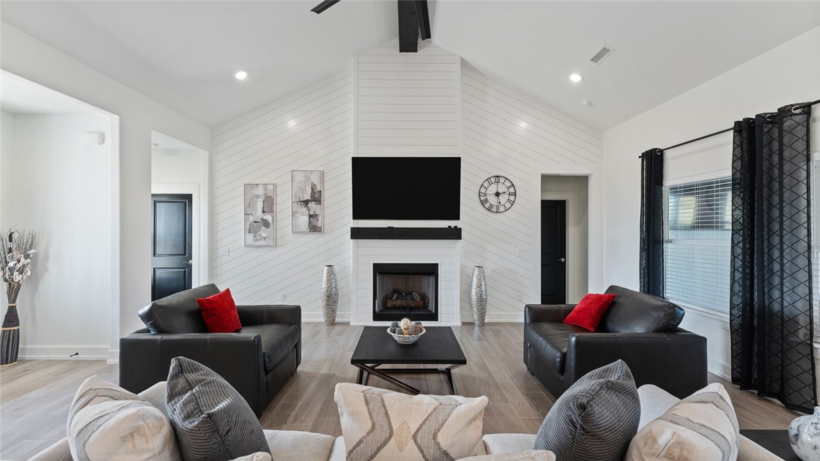 Farmington Outlots - Residential