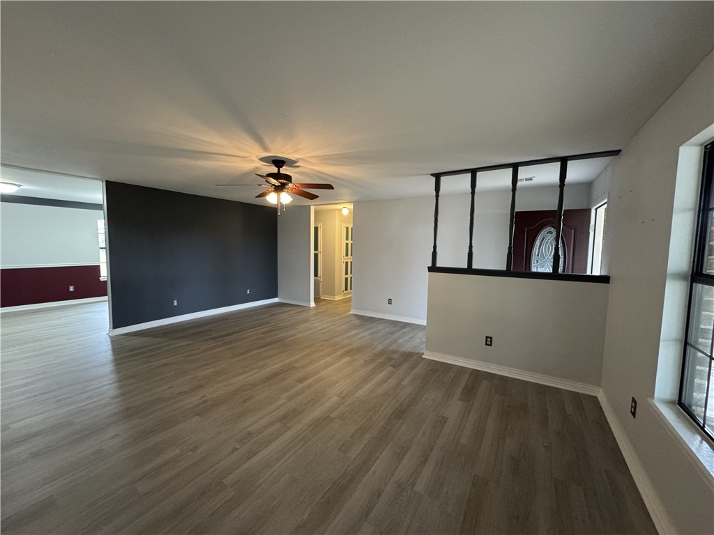 Round Prairie Estate Ph 1 Gentry - Residential Lease