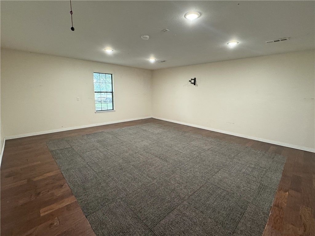 Round Prairie Estate Ph 1 Gentry - Residential Lease