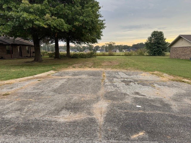 Round Prairie Estate Ph 1 Gentry - Residential Lease