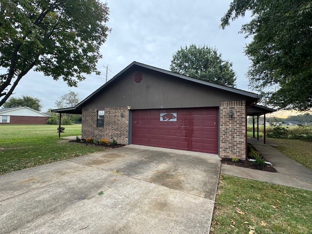 Round Prairie Estate Ph 1 Gentry - Residential Lease