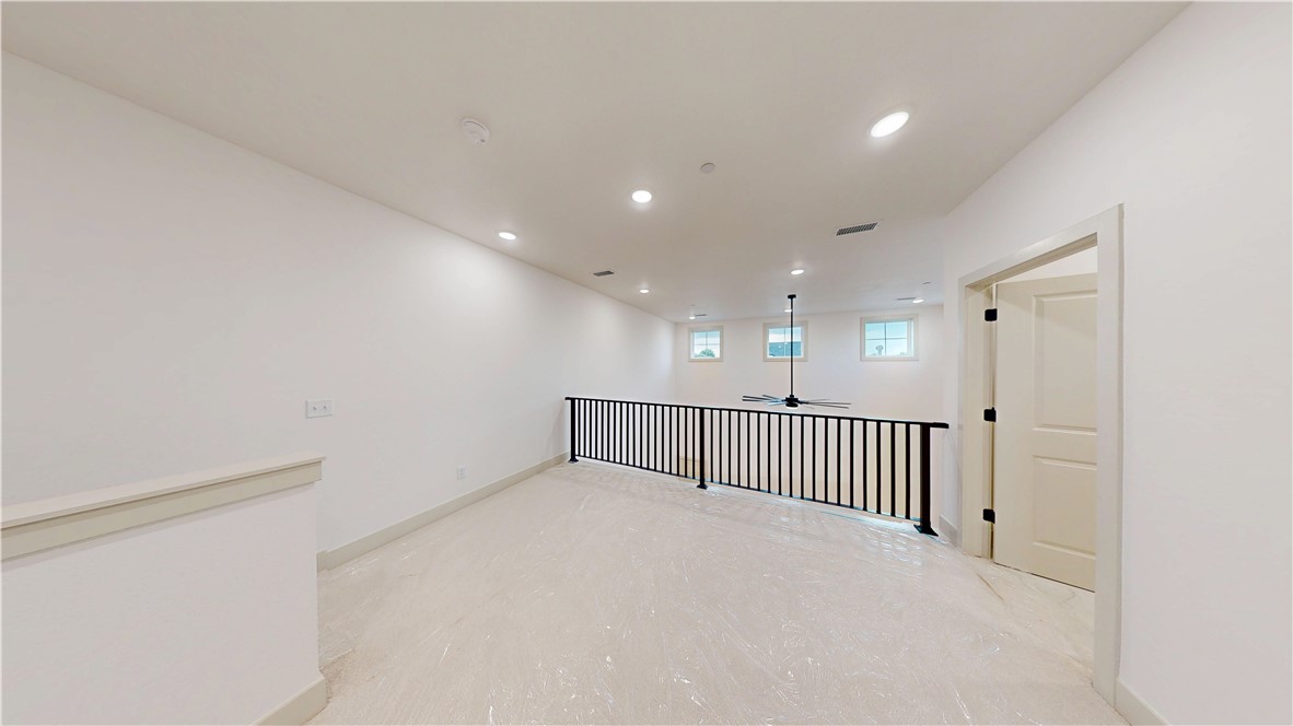 Bellview Place Rogers - Residential