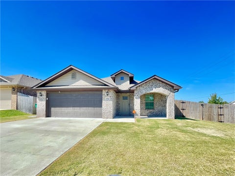 Photo of 1702 S K Place, Rogers, AR 72756 (MLS # 1361834)