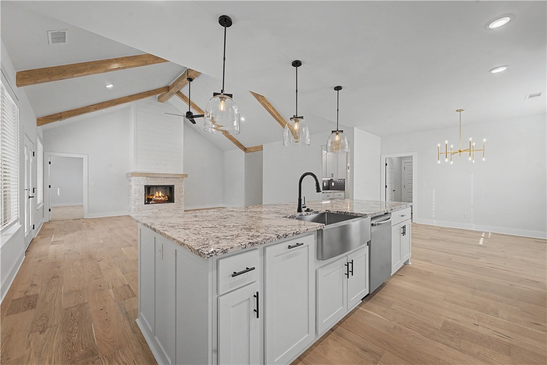 Diamond Estates - Residential