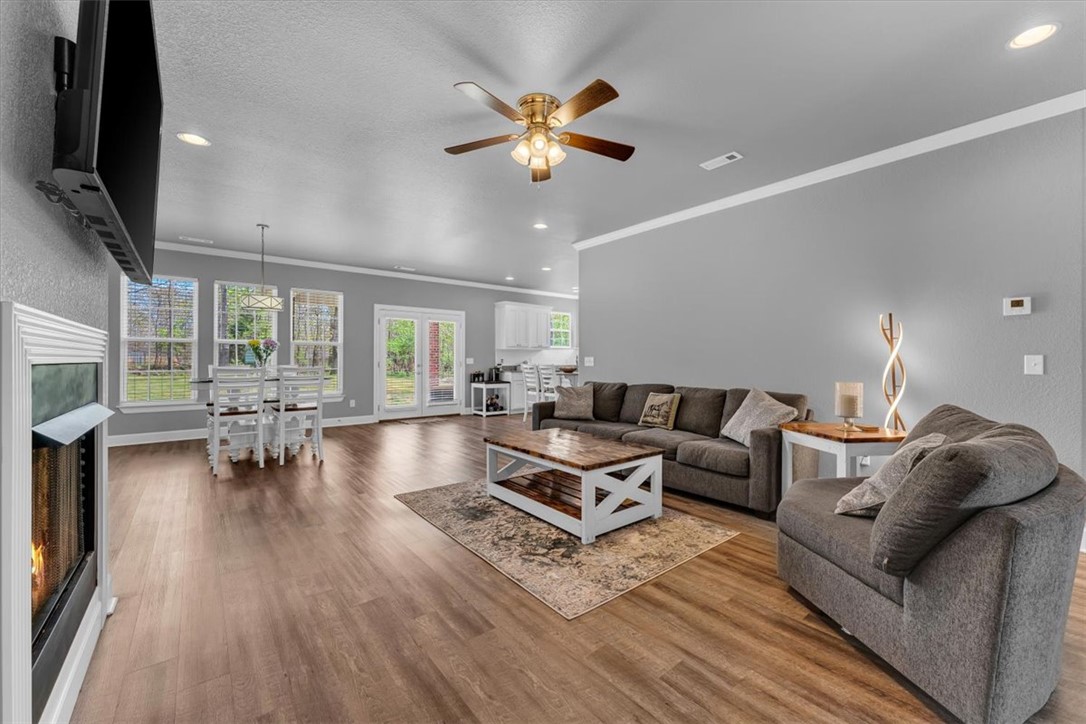 RUTHWELL SUB-BVV - Residential Lease