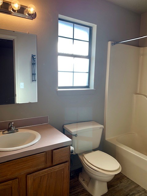 Eastview Sub Rogers - Residential Lease