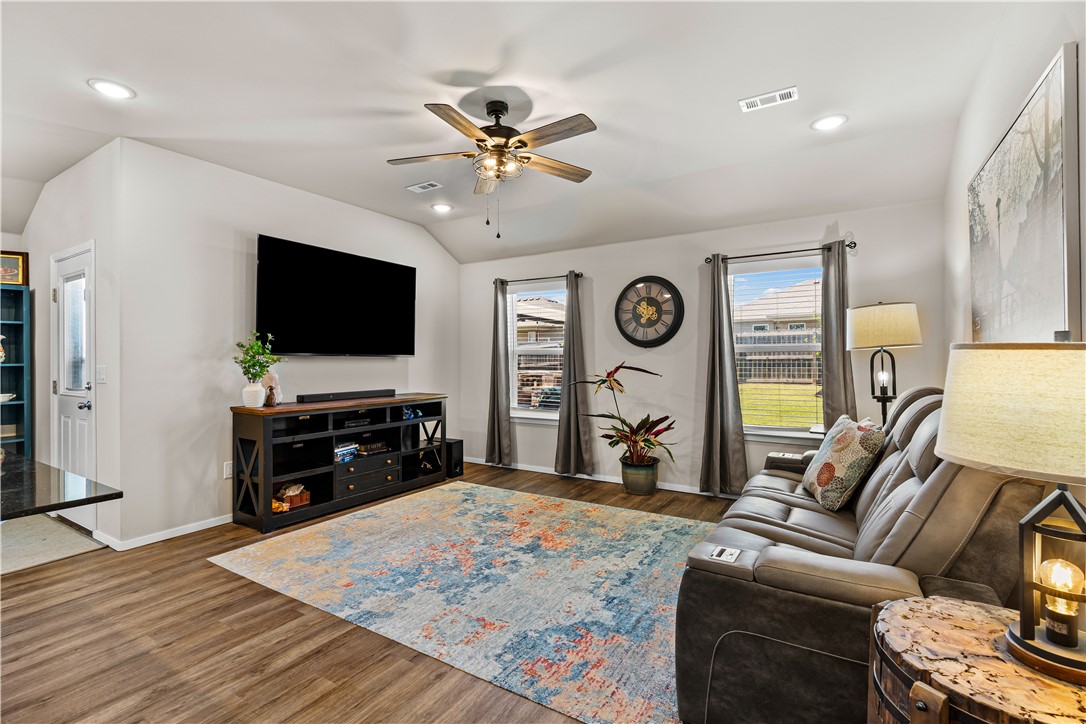 Walnut hill - Residential