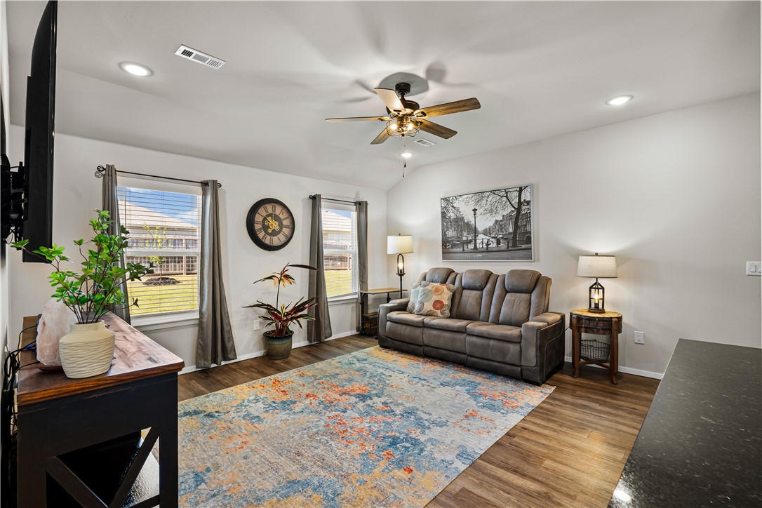 Walnut hill - Residential